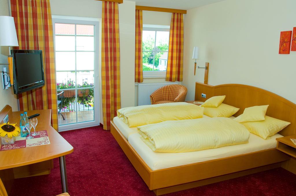 Gasthof Rose Flachslanden Quarto foto