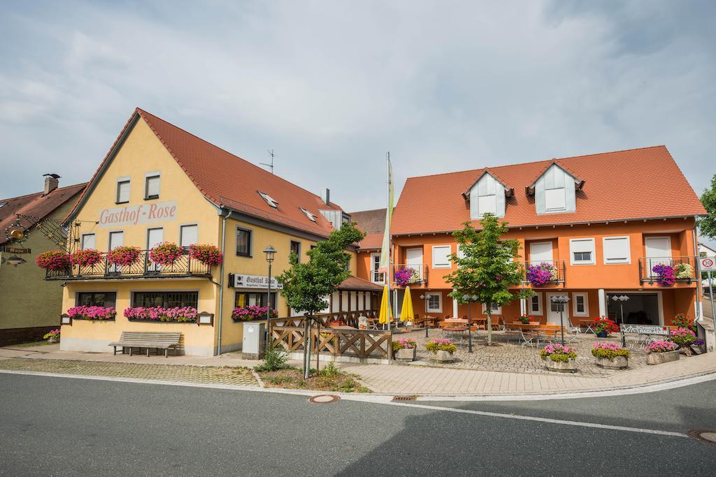 Gasthof Rose Flachslanden Exterior foto